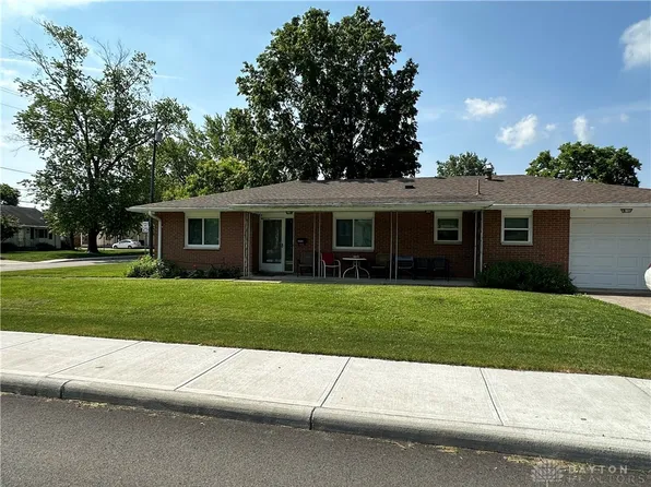 303 S Church St, New Lebanon, OH 45345