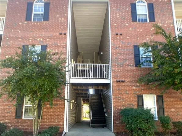 616 Marshtree Ln Unit 308, Fayetteville, NC 28314