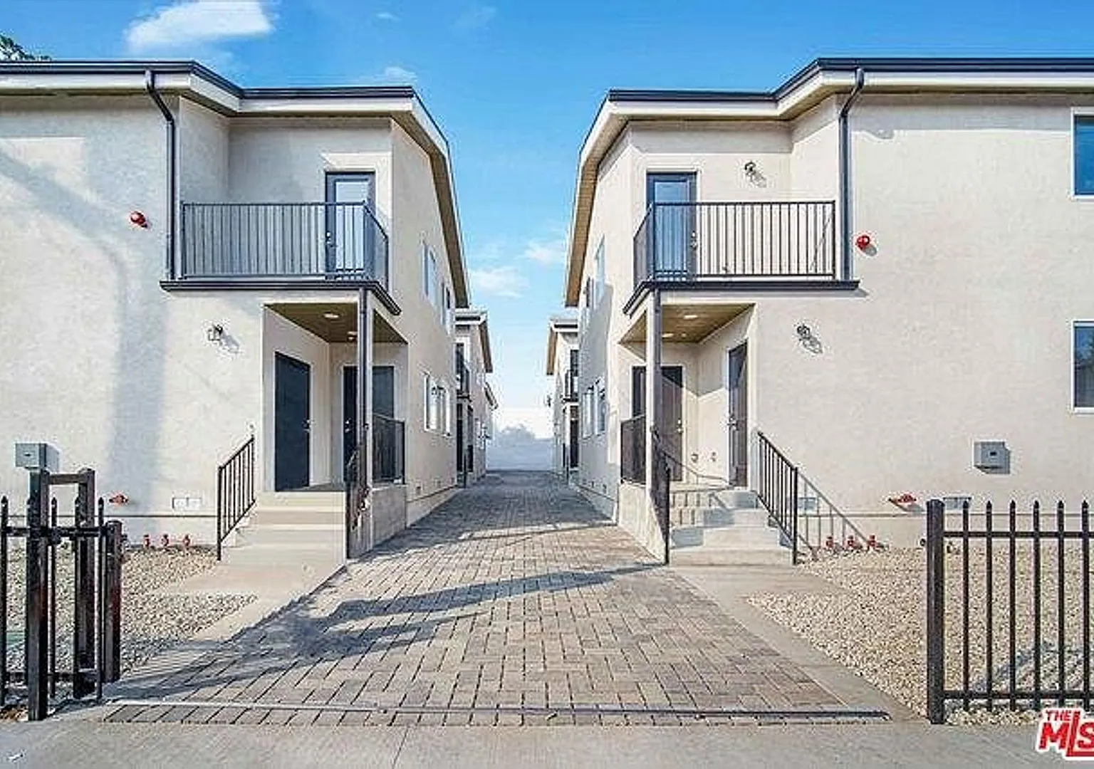 Saticoy Villas. — Photo 4