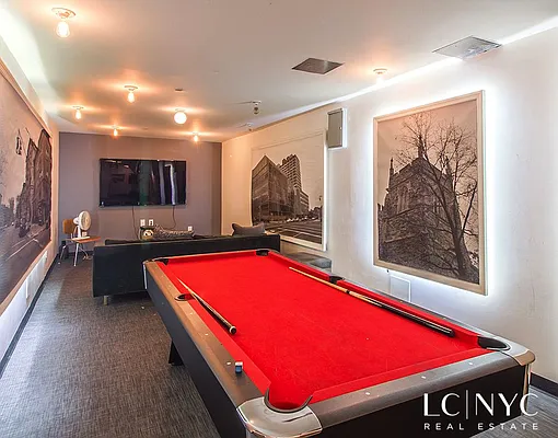 Rented by Keller Williams NYC | media 48