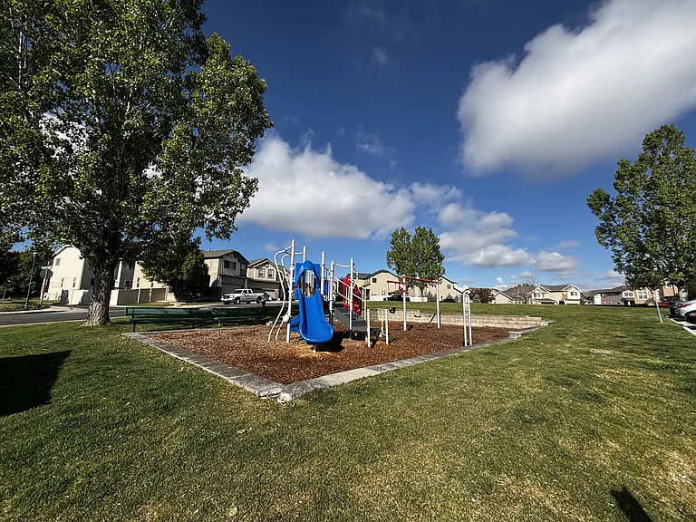 4815 E Levi Ln — Photo 28
