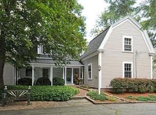 80 Sears Rd, Southborough, MA 01772