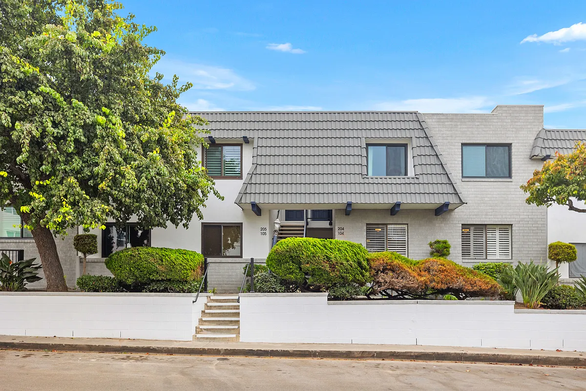 2 bed, 1000 sqft, $4,800 — Photo 3