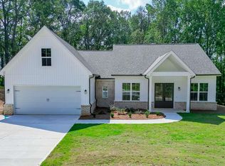 125 Rains Rd, Jefferson, GA 30549