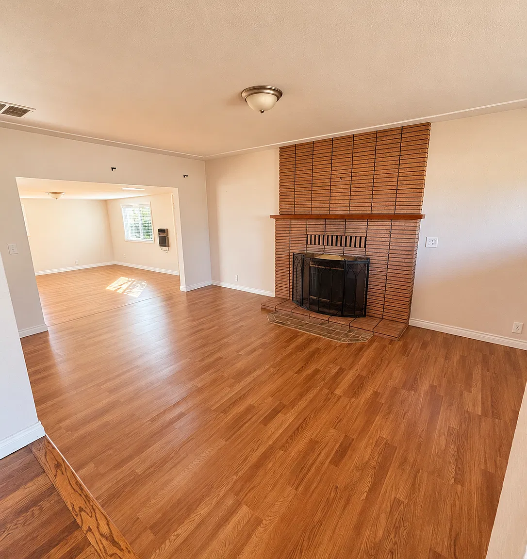 3 bed, 1702 sqft, $2,400 — Photo 4