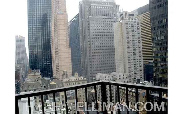 Rented by Douglas Elliman | media 24