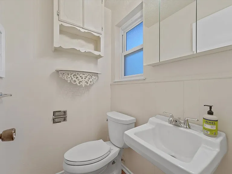 3229 Oak Timber Dr — Photo 13