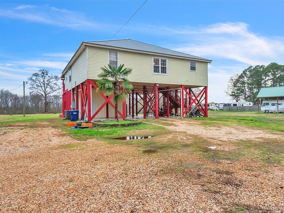 1st image of 4032 River Oaks Rd