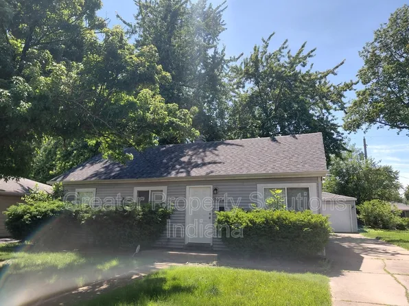 7974 White Oak Ln, Hammond, IN 46324