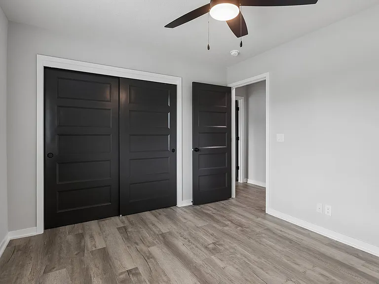 11723 S 125th St #2 — Photo 30