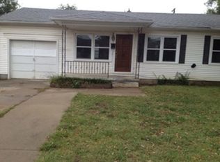 107 W 4th St, Owasso, OK 74055