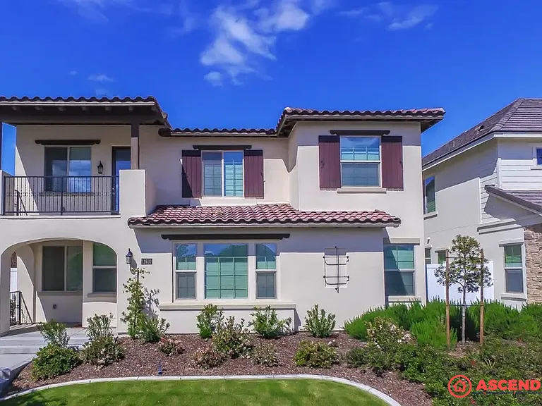 11610 Campus Park Dr — Photo 1