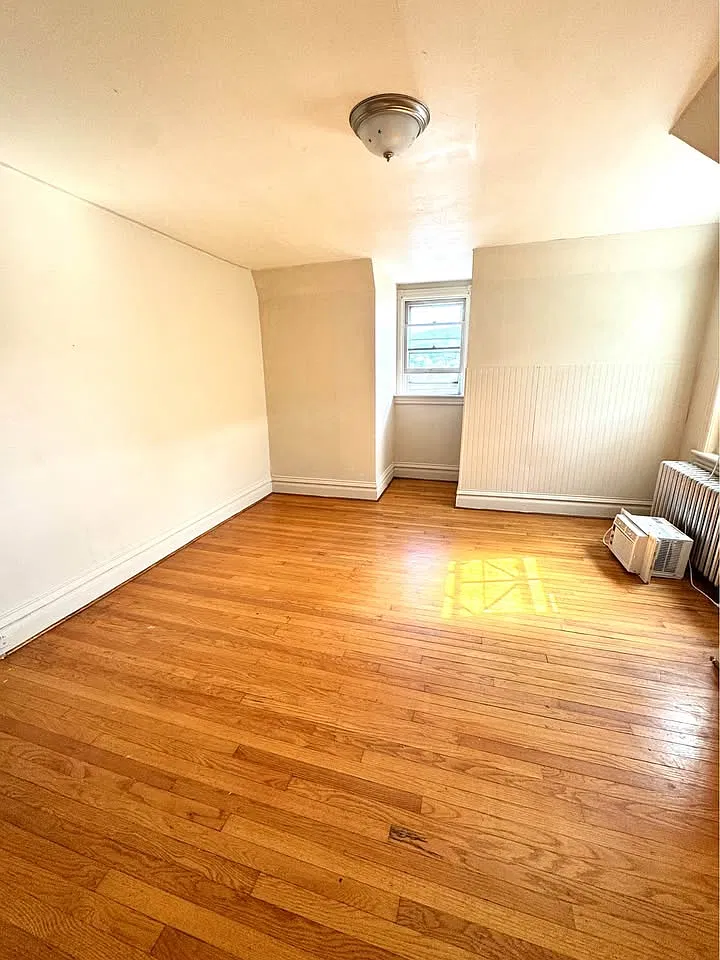 2 bed, 800 sqft, $1,450 — Photo 1