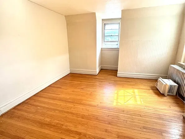 725 Seneca St #3, Bethlehem, PA 18015
