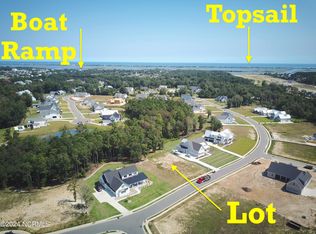 126 W Scarborough Ct LOT 24, Hampstead, NC 28443