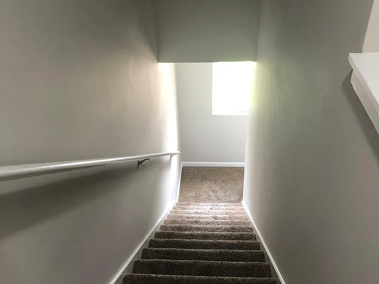 832 Hughes Trce #832 — Photo 10