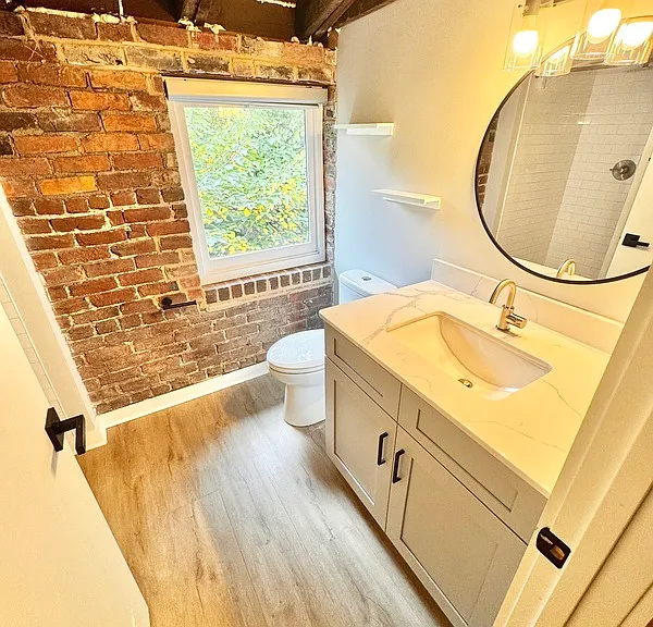 2712 E Leigh St — Photo 7