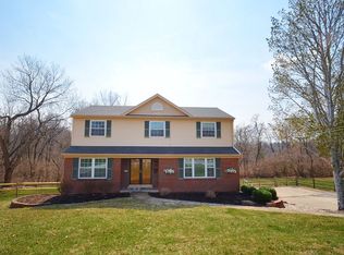 5637 Haubner Rd, Cincinnati, OH 45247