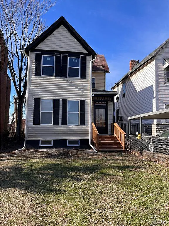 1215 N Euclid Ave photo 1