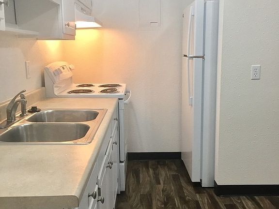 2nd image of 775 Monroe St APT 203