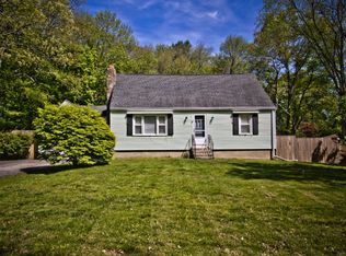 142 Lake St, Moosup, CT 06354