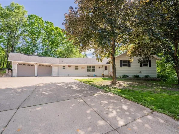 3224 Jeffrey Lane, Eau Claire, WI 54703