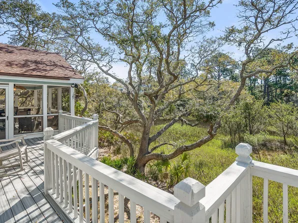 936 Stone Crab Cv, Fripp Island, SC 29920