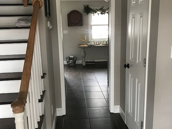 4th image of 1701 Woodward Ave