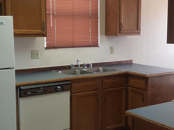 5th image of 3369 Venus St APT A