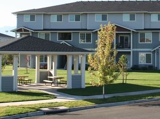 171 Lowry Ln APT 4, Medford, OR 97501