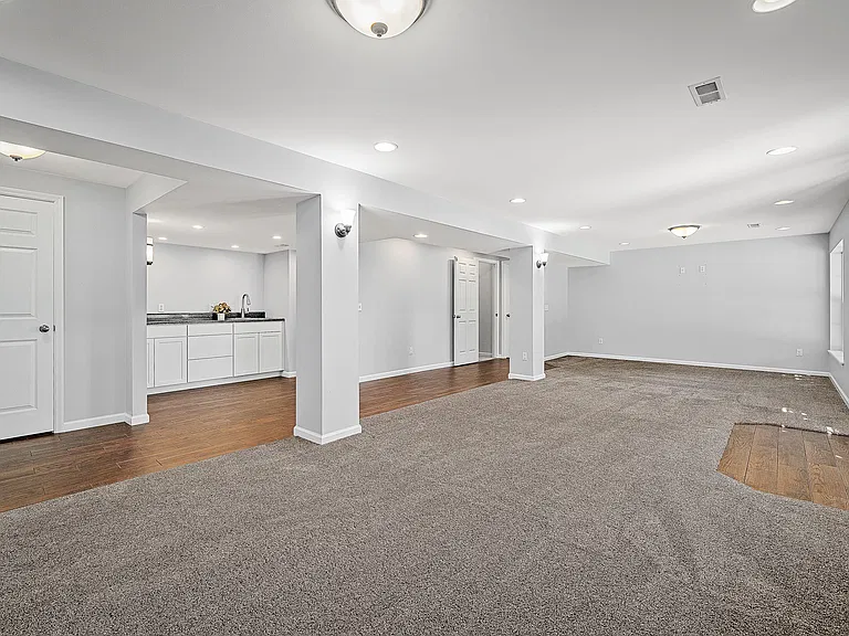 175 Shadow Pointe Dr — Photo 29