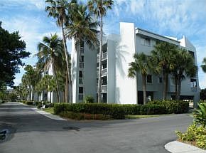 Eagle Cay Condo