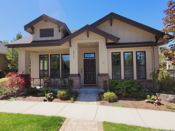 4925 E Woodcarver Dr