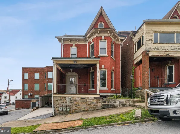 1305 14th Ave, Altoona, PA 16601