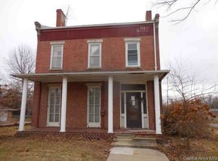 112 W Main St, Knoxville, IL