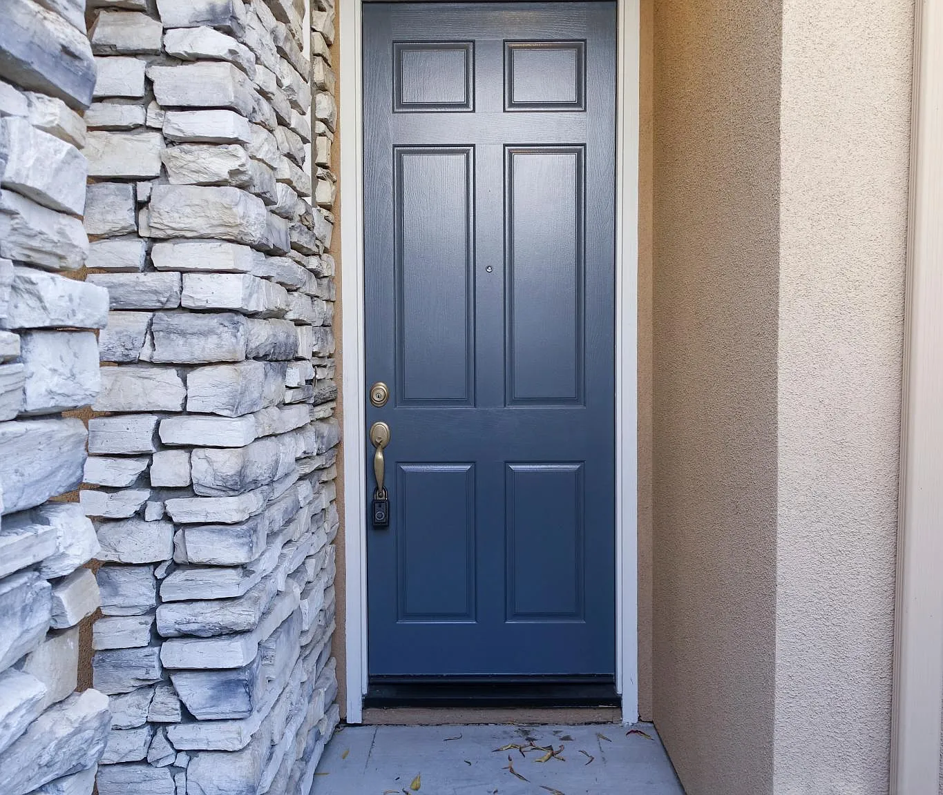 3 bed, 3.5 bath, 1603 sqft, $3,750 — Photo 3