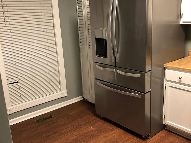 Kitchen (New Refrigerator will be installed soon)