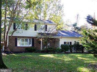 2613 Woodstream Dr, Hatfield, PA 19440