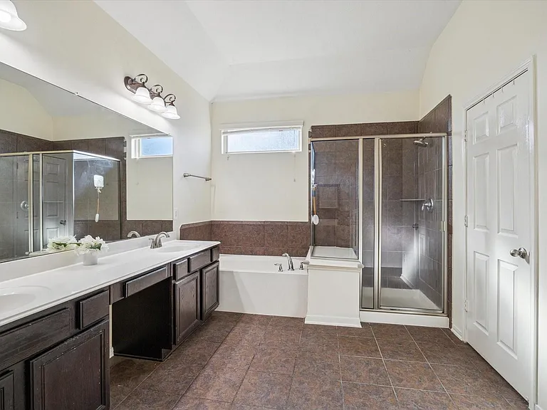 3332 Home Point Dr — Photo 20