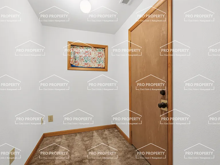 2526 10th St SW — Photo 20