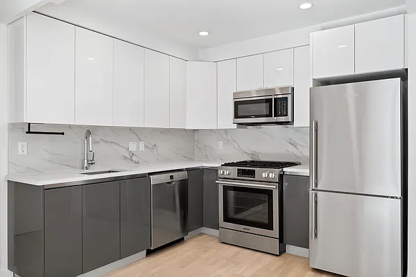 Rented by Living New York | media 23