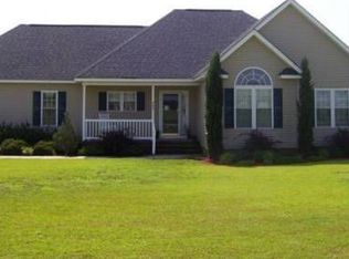 443 Greenacres Rd, Snow Hill, NC 28580