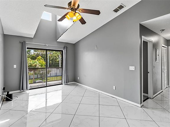 5th image of 1131 S PINE RIDGE CIRCLE #31