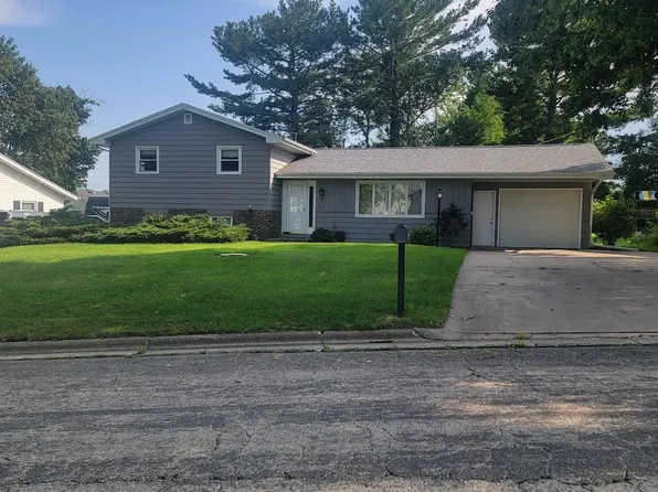 535 Kase St, Platteville, WI 53818