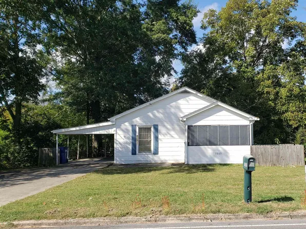 1003 S Broad St, Albertville, AL 35950