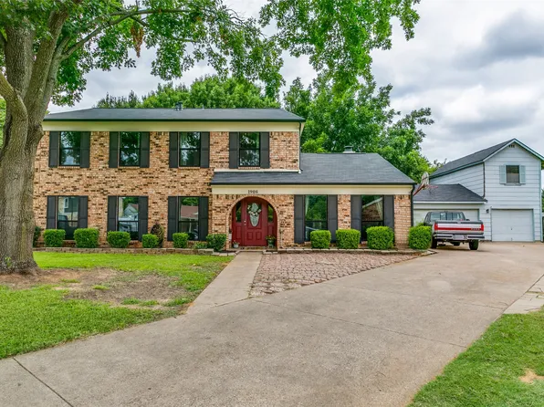 1908 Wisteria Ct, Flower Mound, TX 75028