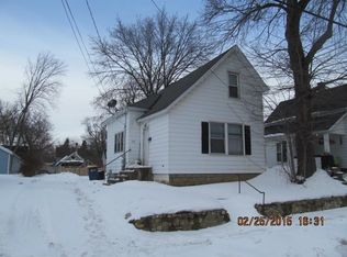 711 Crofton St SW, Grand Rapids, MI 49503
