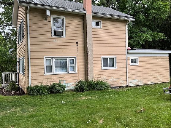 3rd image of 719 2nd North St