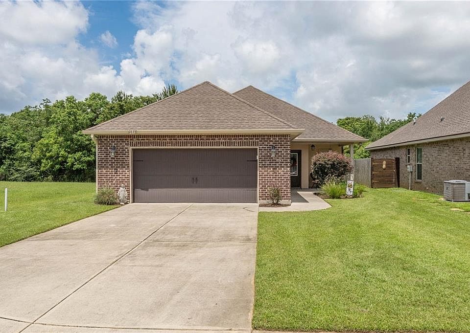 1st image of 6073 Waterford Dr