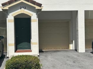 272 SE Kitching Cir, Stuart, FL 34994